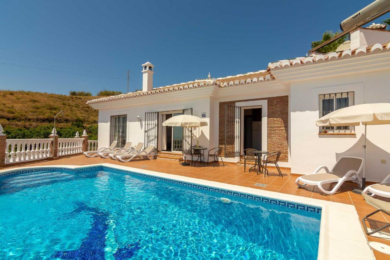 Villa Andalucia: Cerca De Todo, Intimidad Y Espacio Nerja Ngoại thất bức ảnh